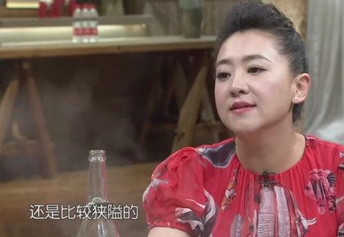 爆料月亮姐姐搞笑视频,欢乐满溢，笑点连连